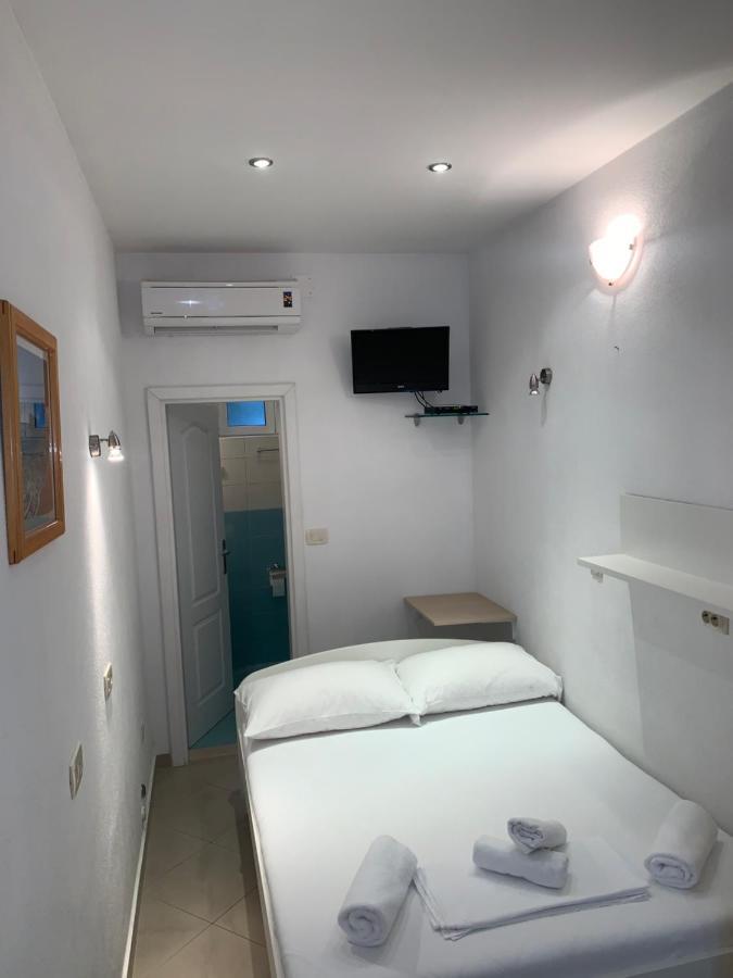 Apartments Center Baska Voda Bagian luar foto